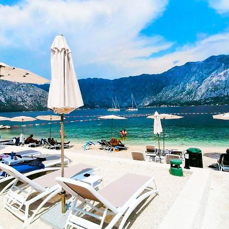 Bay Of Kotor View Apartment With Pool Prčanj Екстериор снимка